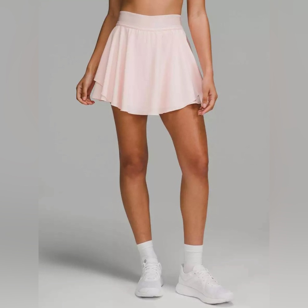 Size 6 NWT Court Rival High-Rise Skirt Long Strawberry Milkshake